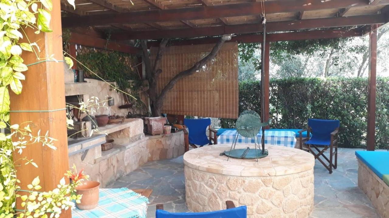Mediterranean Garden Villa Vathí Exterior photo